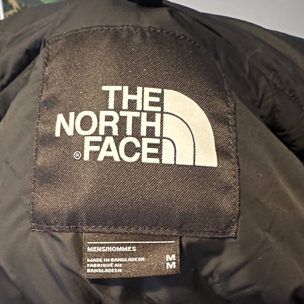 The North Face Men’s 1996 Retro Nuptse Jacket Size M - Picture 5 of 5